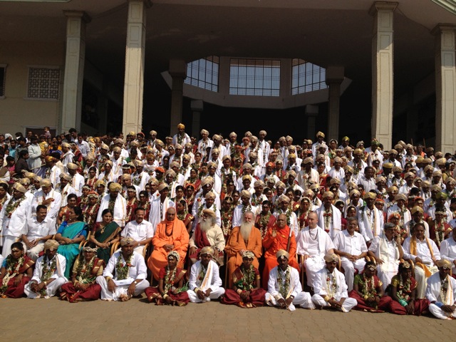 Sadasivanathaswami and Sadhaka Satyanatha at Suttur Matha, Day 2