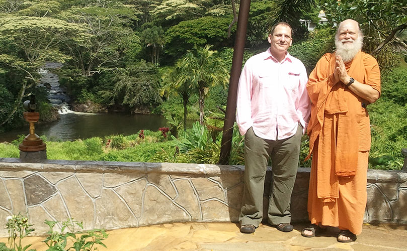 Richard Gaskin Visits Kauai's Hindu Monastery