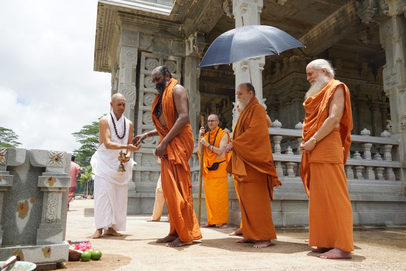 Iraivan Perimeter Wall and Gomukai Blessings