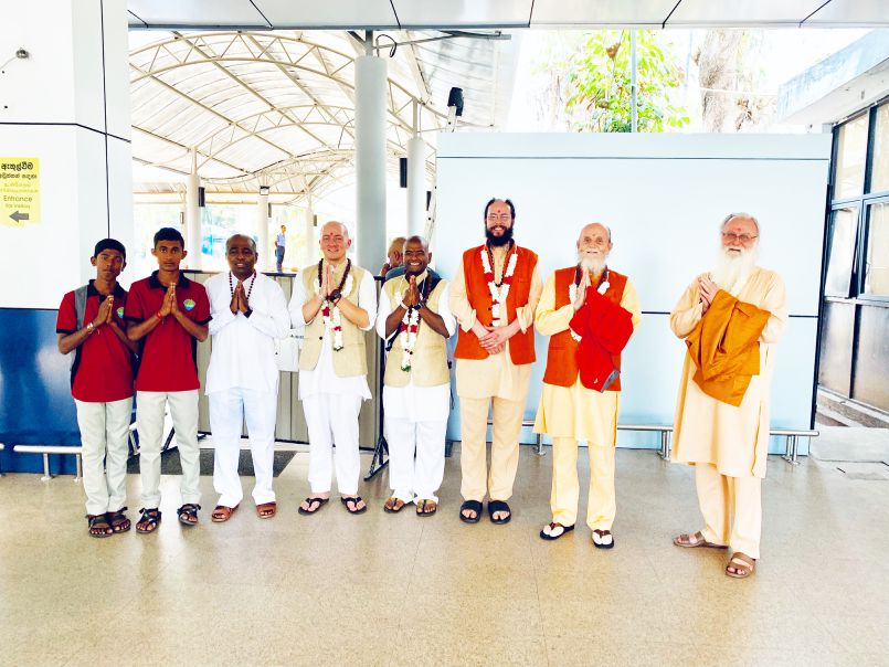 Innersearch Team Arrives in Sri Lanka