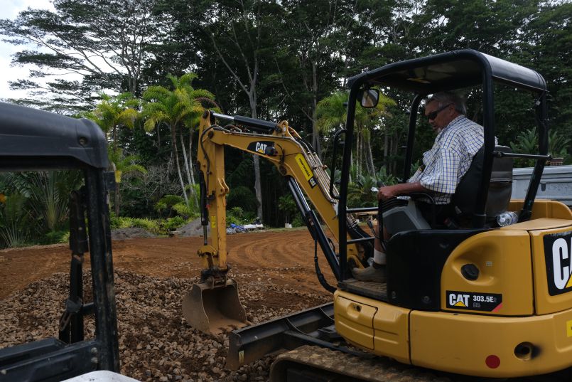 "Big Brother" Loner Excavator is a Boon