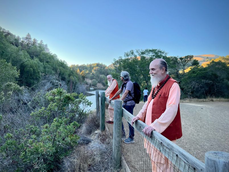 Satguru in California
