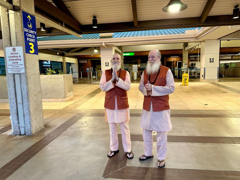 Satguru Departs on Nine-Day Trip