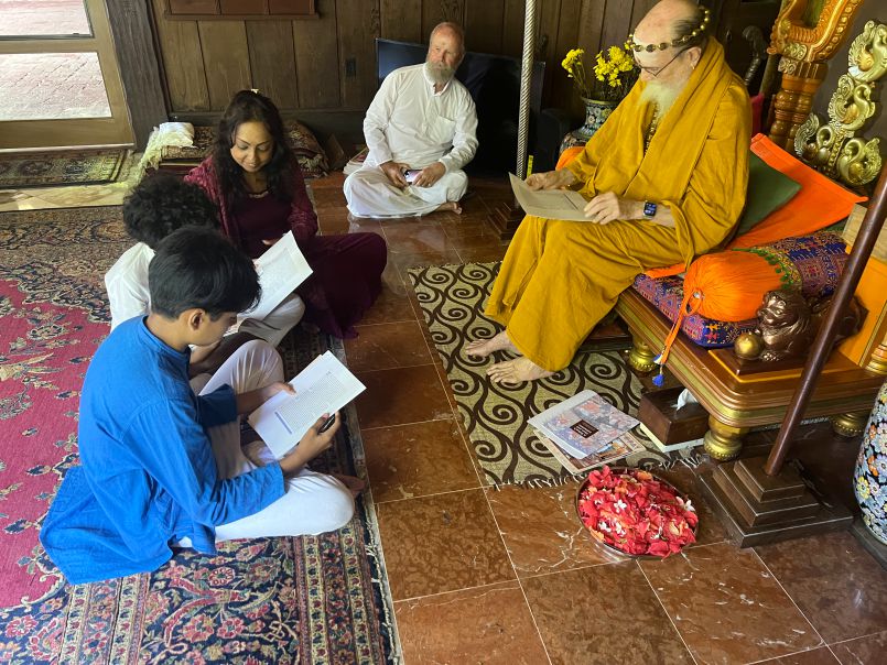 Saiva Siddhanta Church Sishya Family on Pilgrimage