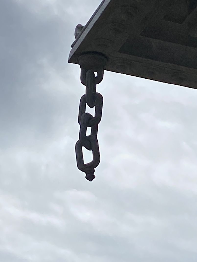 Iraivan Temple Silpis Install Final Chains