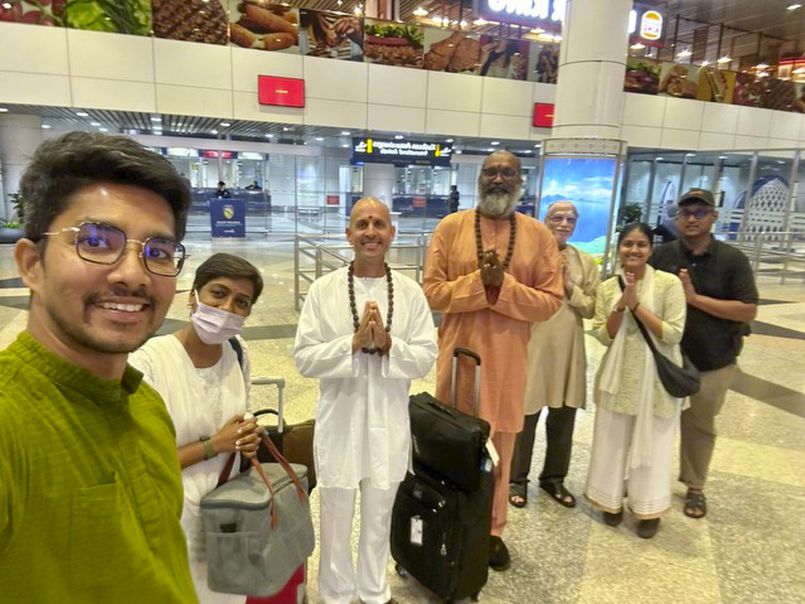 Monks Arrive in Malaysia